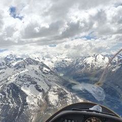 Flugwegposition um 12:55:04: Aufgenommen in der Nähe von Maloja, Schweiz in 3339 Meter
